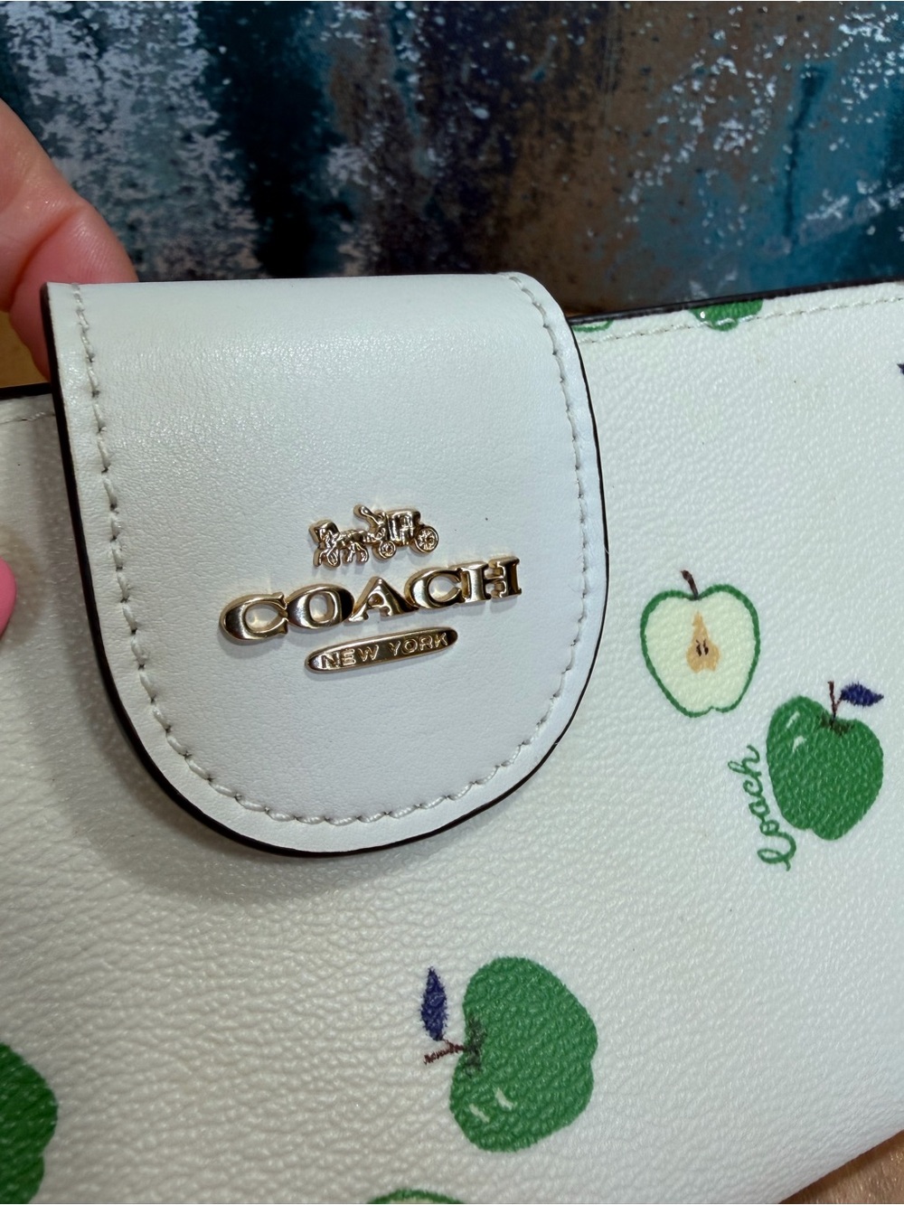 Coach Whimsical Apple Print Tech Phone Wallet Wristlet Cream & Green EUC - Picture 9 of 12